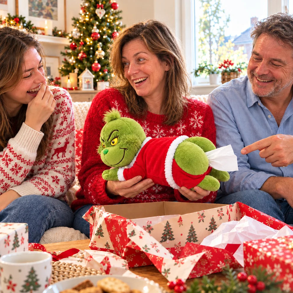 Merry Mischief Tissue Holder